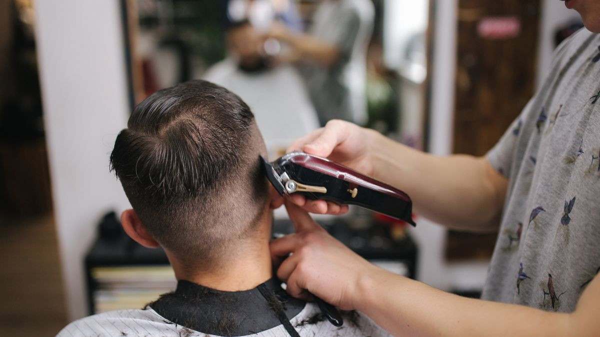Bí quyết chăm sóc tóc ngắn chuẩn trai Hàn tại nhà