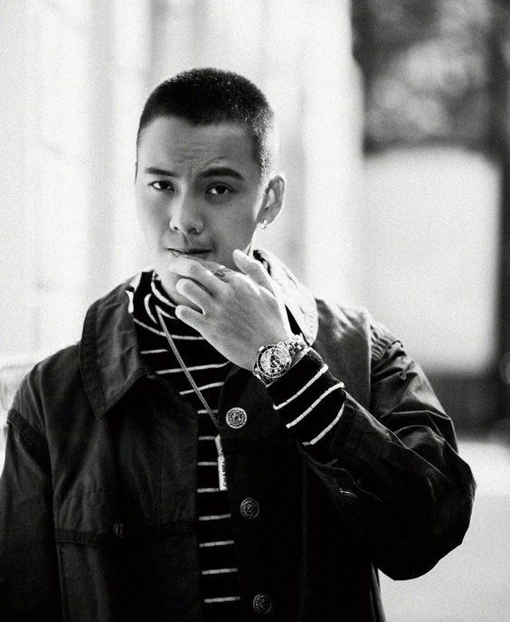 Buzz Cut gọn gàng, tiện lợi cho mùa hè