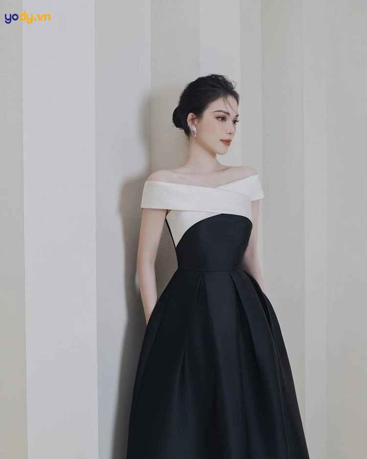 Đầm trễ vai gợi cảm đi tiệc