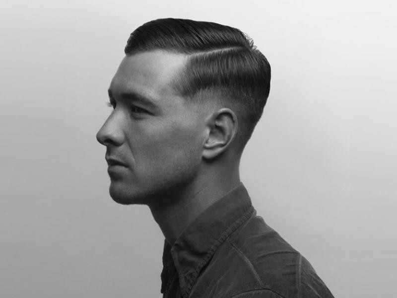 Dưỡng ẩm cho tóc chắc khỏe, giữ độ bóng mượt cho kiểu tóc slick back