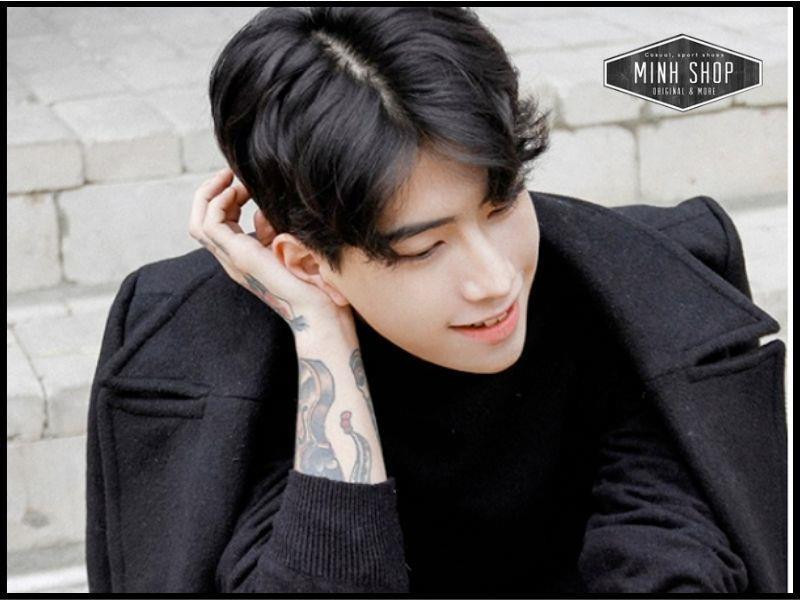 Kiểu tóc bổ luống lãng tử, phù hợp với nam trán cao