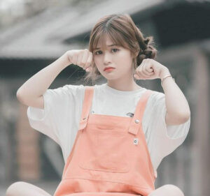 Kiểu tóc búi thấp hai bên siêu đáng yêu