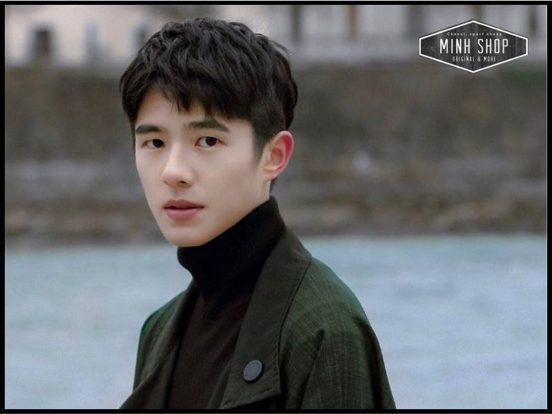 Kiểu tóc cho nam trán cao mặt dài cân đối