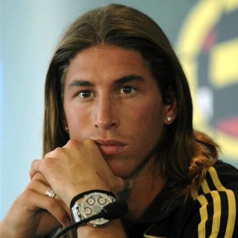 Kiểu tóc dài ngang vai lãng tử của Sergio Ramos thời trẻ
