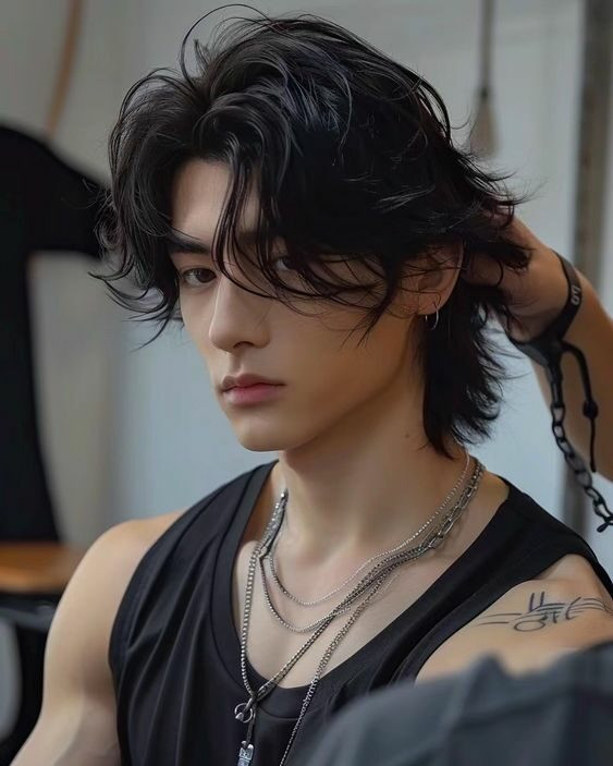 Kiểu tóc Layer uốn nhẹ tạo độ bồng bềnh