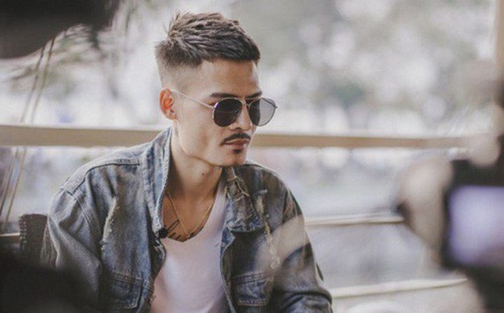 Kiểu tóc Mohican Hoa Vinh phổ biến