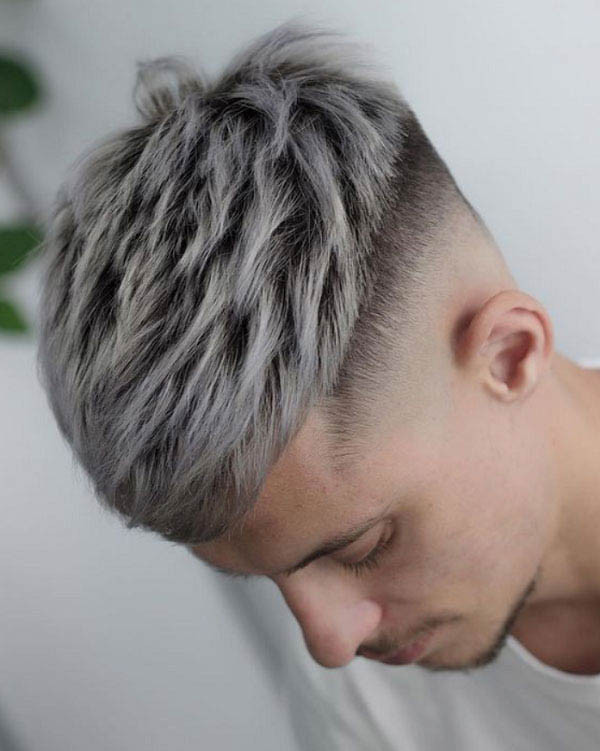 Kiểu tóc Mohican Undercut sắc nét, cá tính