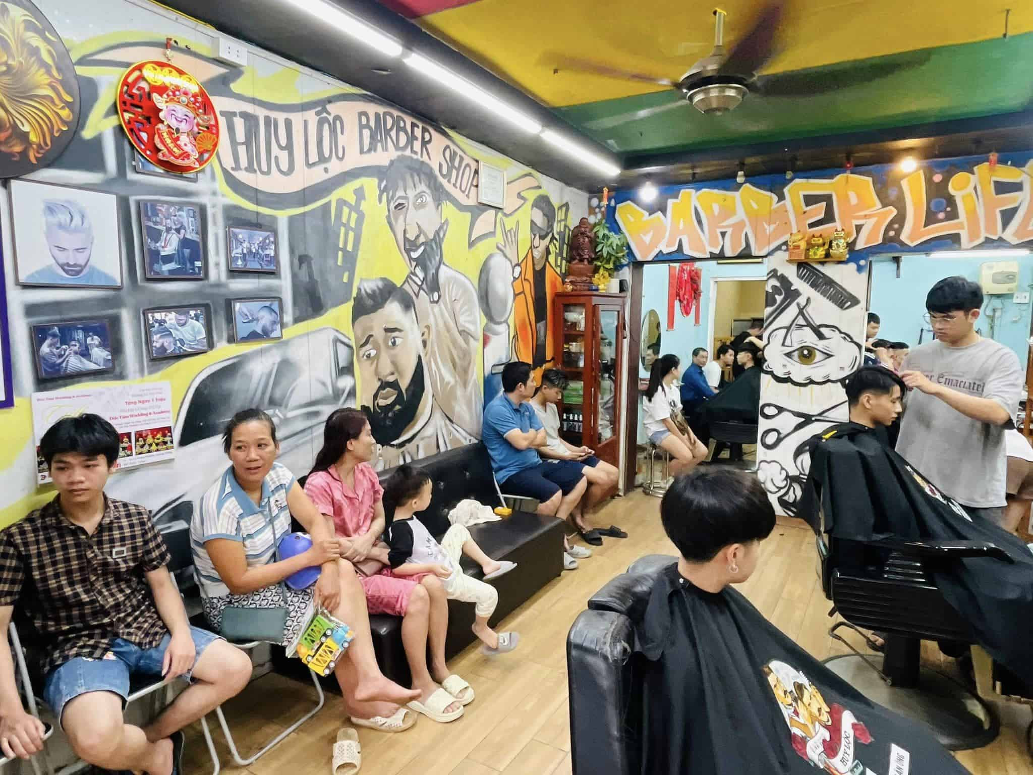 Kiểu tóc nam phong cách tại Huy Lộc Barber Shop Thanh Hóa