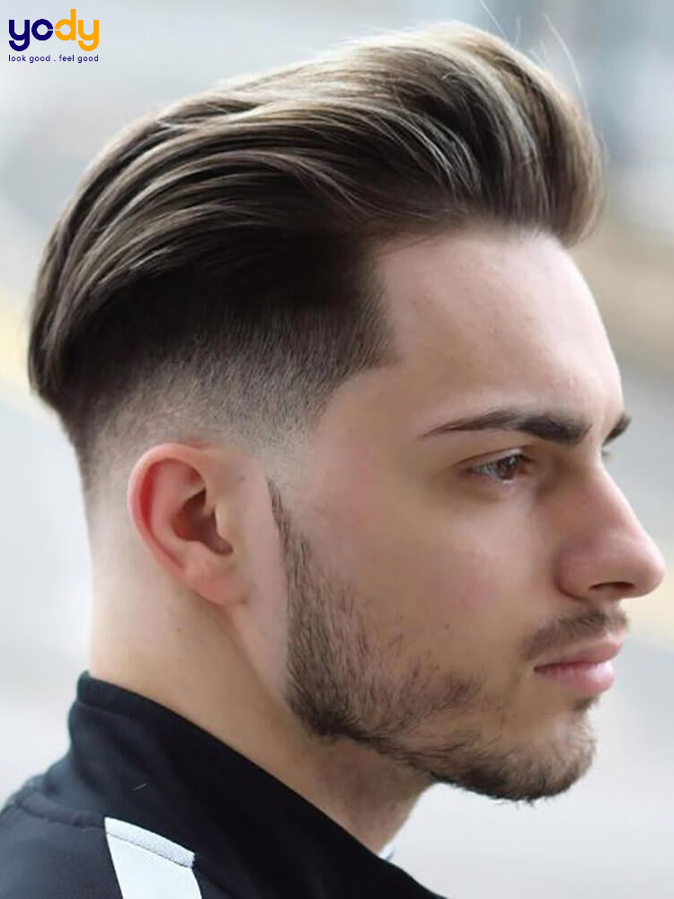 Kiểu tóc Undercut Fade hiện đại cho khuôn mặt tròn nam giới