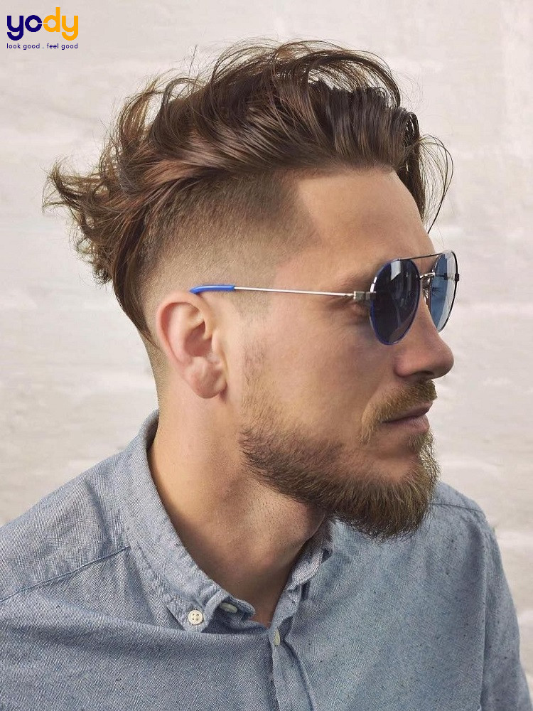 Kiểu tóc Undercut Side Swept vuốt lệch phong cách Hàn Quốc cho nam mặt tròn