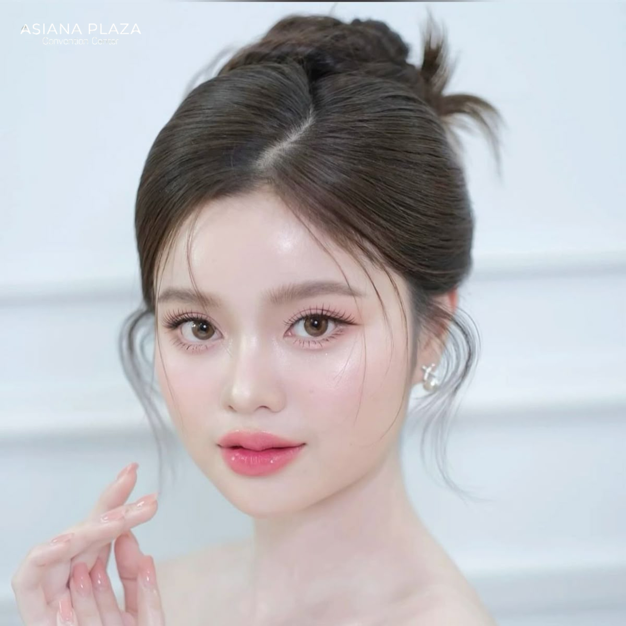 Kiểu tóc uốn lượn dịu dàng cho cô dâu Trung Hoa có khuôn mặt vuông