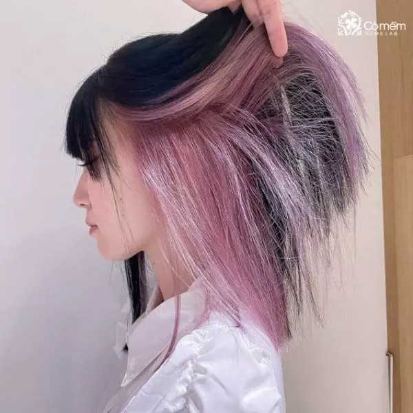 mái tóc bob ngắn với phần light ẩn màu hồng đào