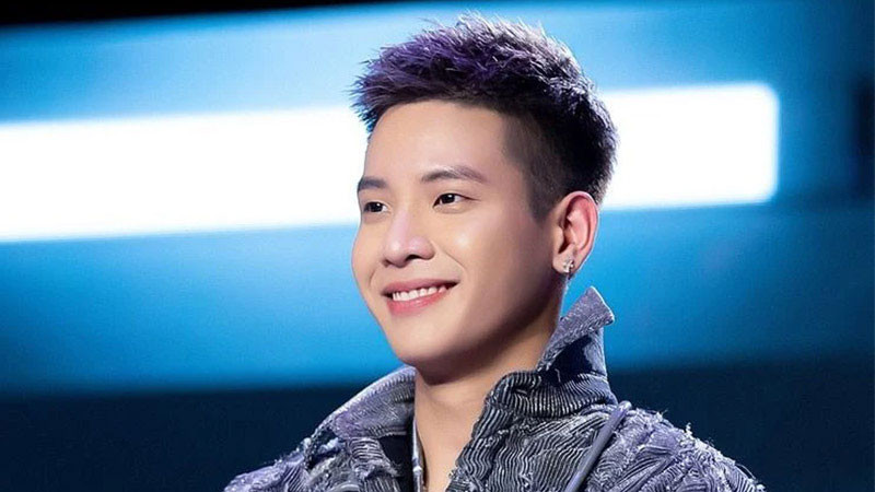 Mohican chéo ngắn gọn phong cách Quân AP