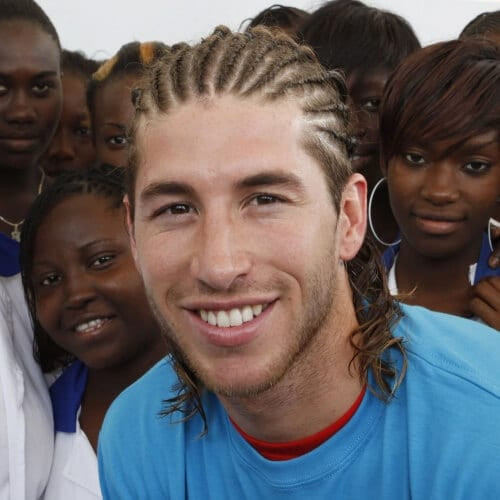 Sergio Ramos thử nghiệm kiểu tóc cornrow braids tết dài độc đáo