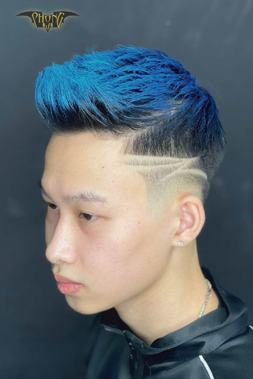 Short Quiff giúp tôn các đường nét trên khuôn mặt học sinh lớp 6