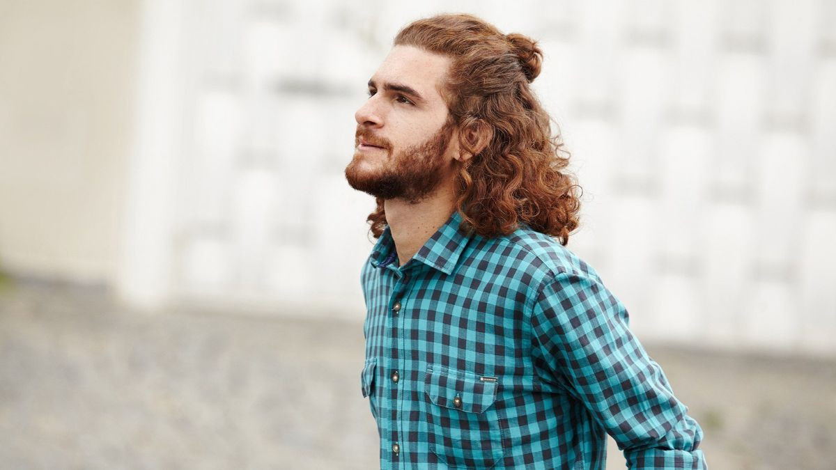 Tóc buộc nam uốn xoăn