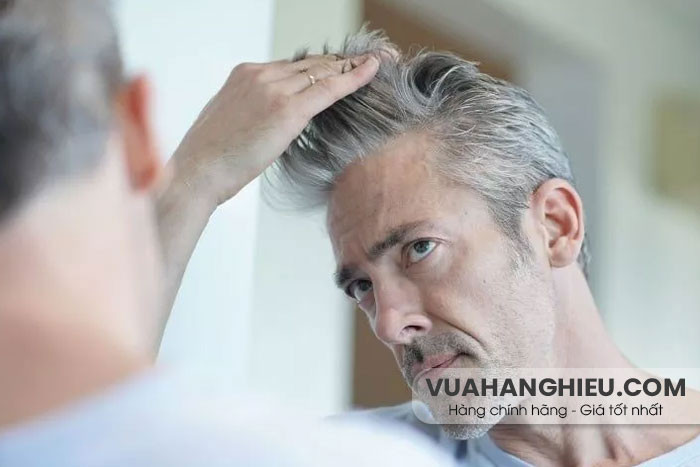 Tóc Middle Part Curly cho nam trung niên