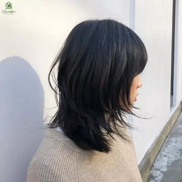 tóc tỉa layer cho phụ nữ trung niên