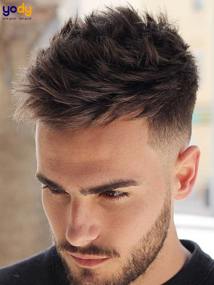 Undercut Textured tạo độ phồng cho mái tóc nam mặt tròn